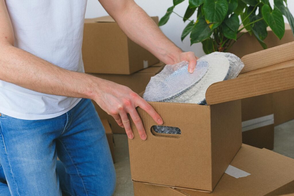 Comprehensive apartment removals step by step from Warsaw to Krakow