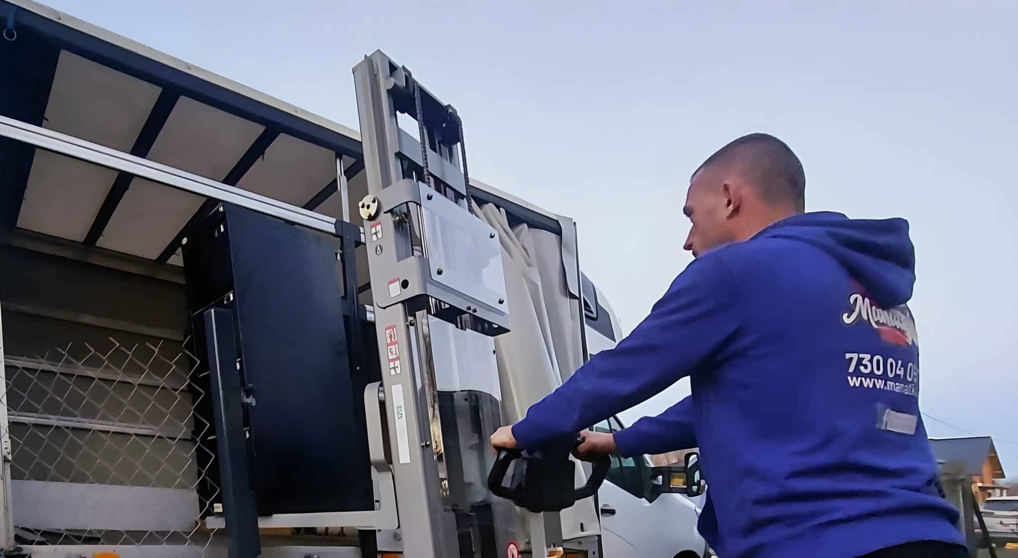 Przeprowadzki na terenie Warszawy - profesjonalna firma preprowadzkowa Manatki24